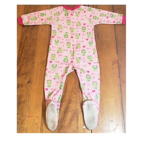 2 Pink Frog One Piece Zipper Sleepers for Baby 18 Months: Gerber & Just One You - Picture 9 of 11